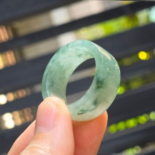 嗨，寶貝銀飾珠寶* 緬甸玉A貨 ☆保證A貨 光滑油潤 冰糯種 飄花翡翠戒指 戒圈 版指10-6