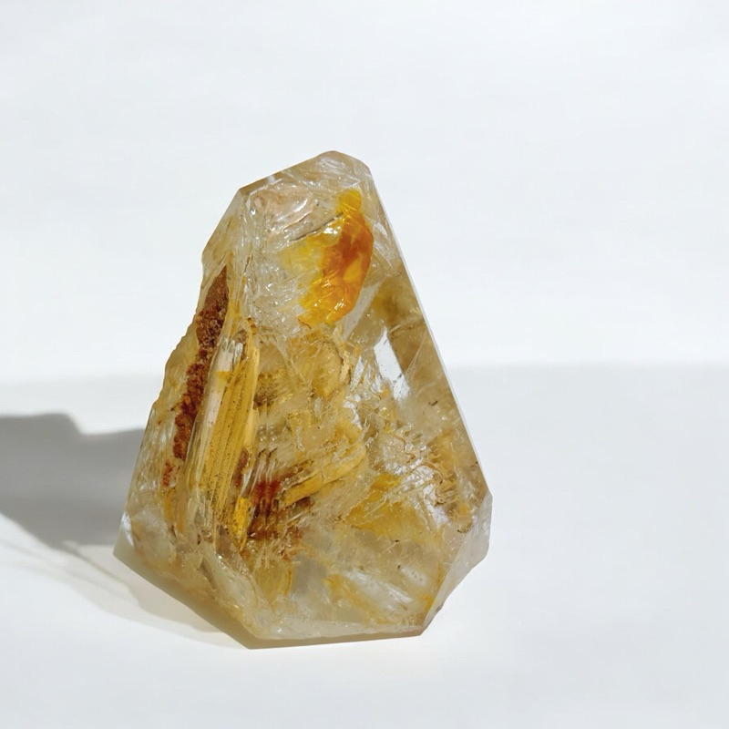 ［Fairyland crystal］原礦-黃泥骸骨水晶