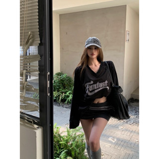 Z.Zebra-new🦓預購🖤韓版設計感字母衣短裙兩件套 套裝 兩件套 韓版套裝 字母上衣 長袖上衣 V領上衣 包臀短裙