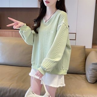 愛依依 長袖上衣 學院風 大學T M-2XL韓版V領寬鬆提花字母刺繡大尺碼薄上衣MB127-CQ552.