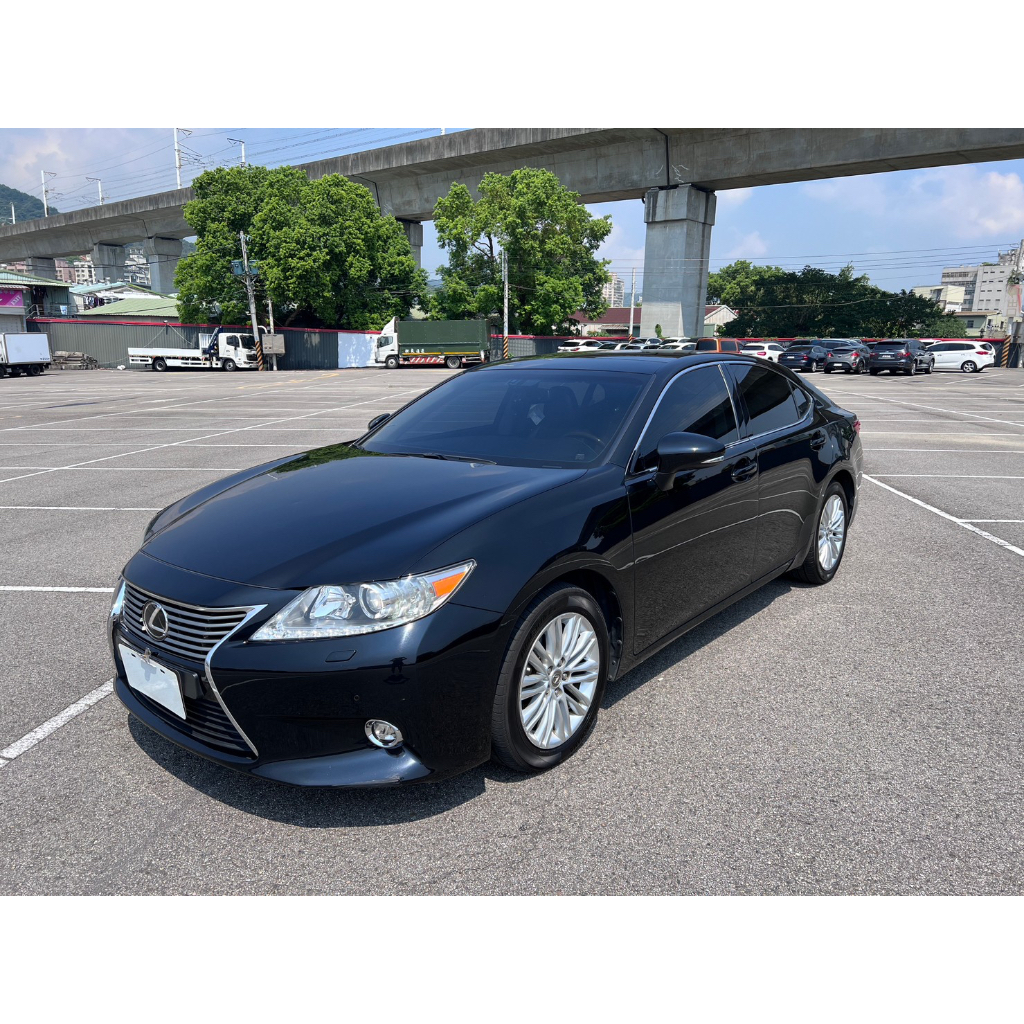 49w 2015 Lexus ES350旗艦版 3.5 汽油 暗夜黑