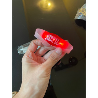 極簡LED恆亮手環（自行車/路跑安全配件）