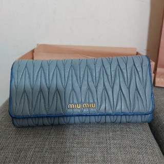 miu miu 可芙羊皮長夾