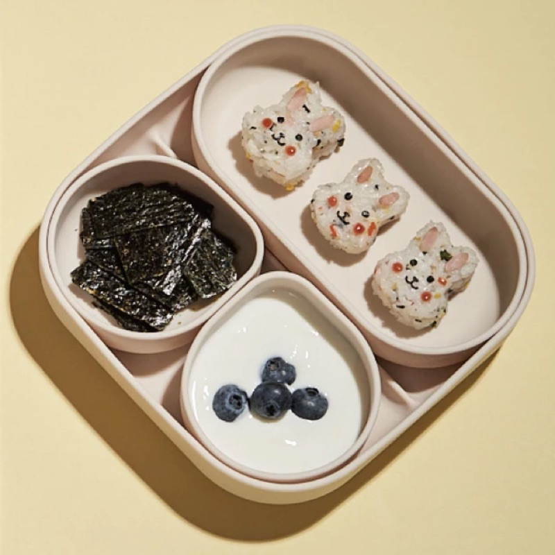 （現貨免運）韓國Mother-K 鉑金矽膠吸盤防滑餐盤組（附小餐碗x1、大餐碗x1、大吸盤x1、上蓋x1）