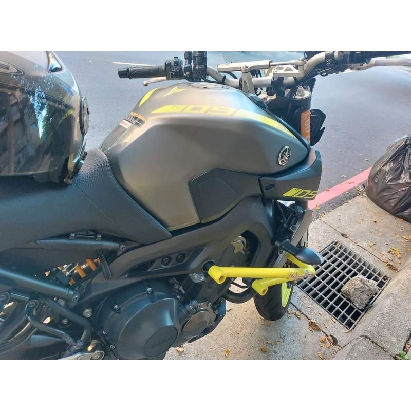 YAMAHA MT09  ABS  TCS