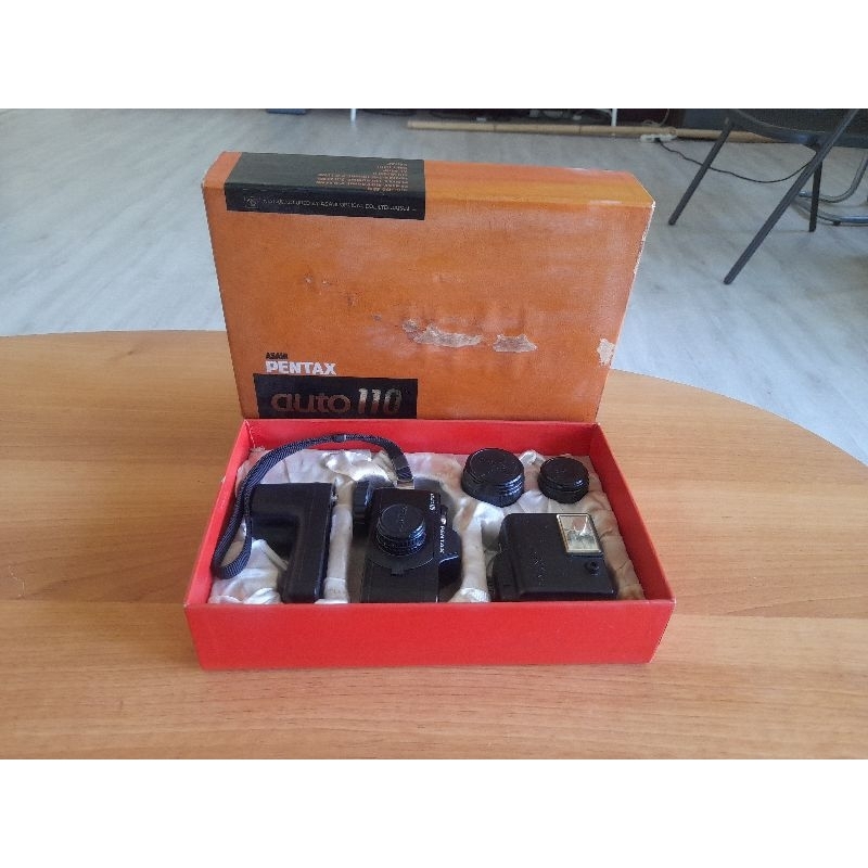 Pentax Auto 110單鏡底片相機連原裝盒/一機三鏡加閃燈及馬達/袖珍110底片相機