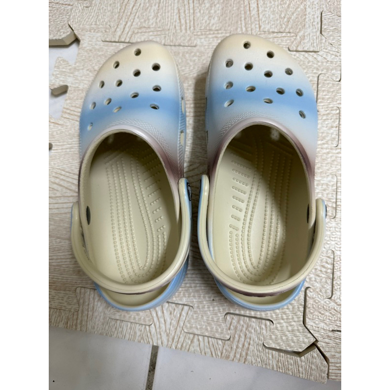 Crocs 卡駱馳 (中性鞋) 暈染經典克駱格 - 208981-2Y3 尺寸M4W6