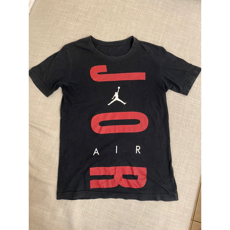 Nike 正牌男孩Air Jordan黑色短T(二手)140~150