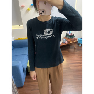 ［公主皮箱-二手］Lativ黑色相機圖案薄長袖上衣
