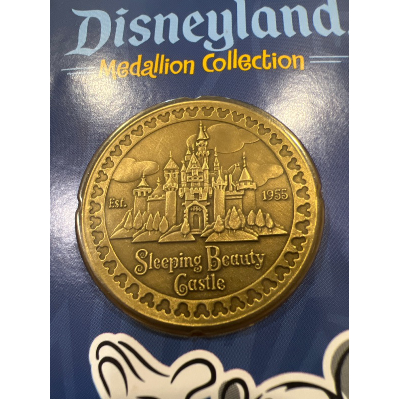 Disneyland medallion collection迪士尼睡美人城堡紀念幣，贈迪士尼一元紙鈔