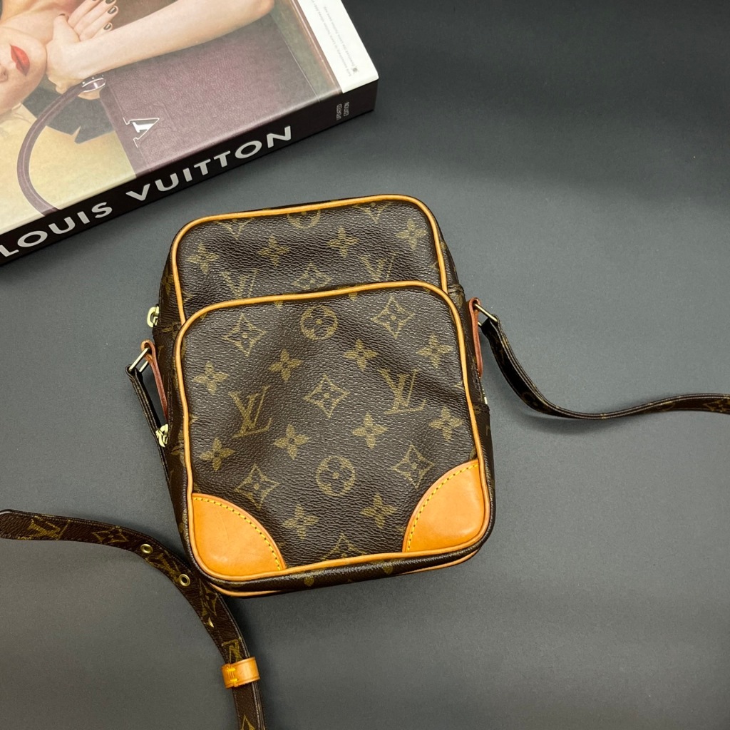 【哈極品】二手品《Louis Vuitton LV 老花字紋 中古VINTAGE 直立式日字子母航空包/斜背包/肩背包》