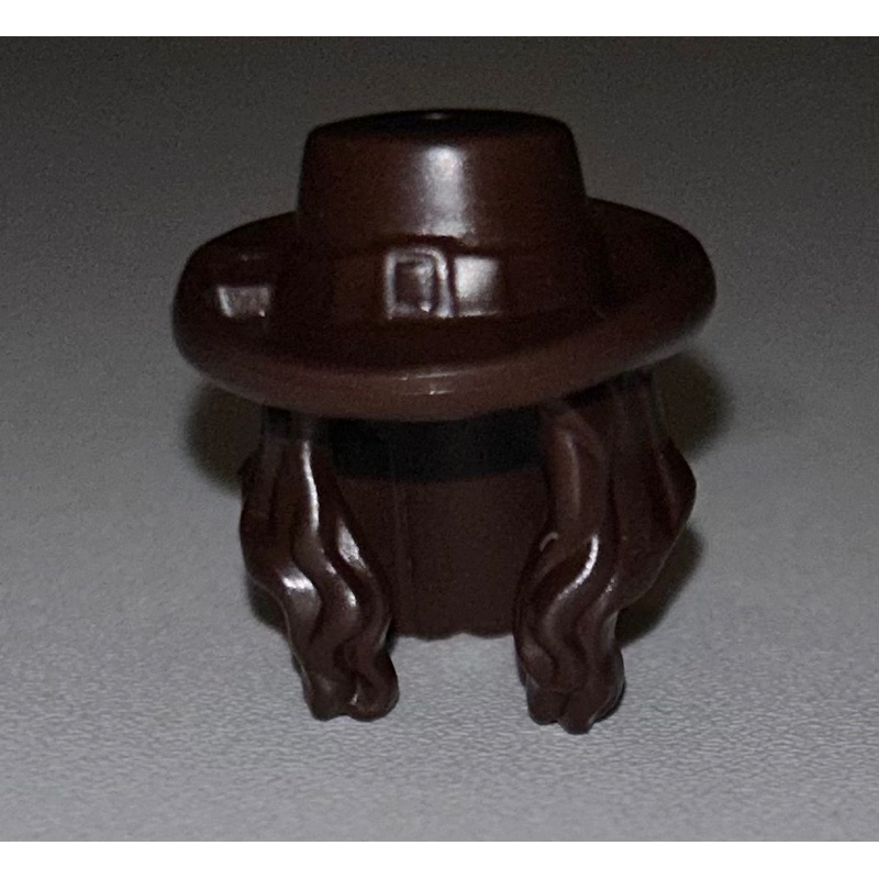 正版Lego 4195 神鬼奇航 安傑莉卡 帽子 深棕色 二手 9.5成新以上 如圖所示 夾鏈袋裝