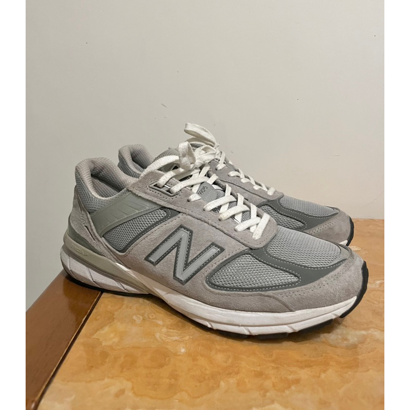 New Balance 990v5 US9.5 (M990GL5)