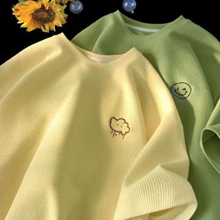 加大碼2-300斤簡約刺繡短袖T恤女夏季寬松設計感 華夫格 百搭半袖上衣 T恤女 上衣女 短袖上衣女 女生T恤