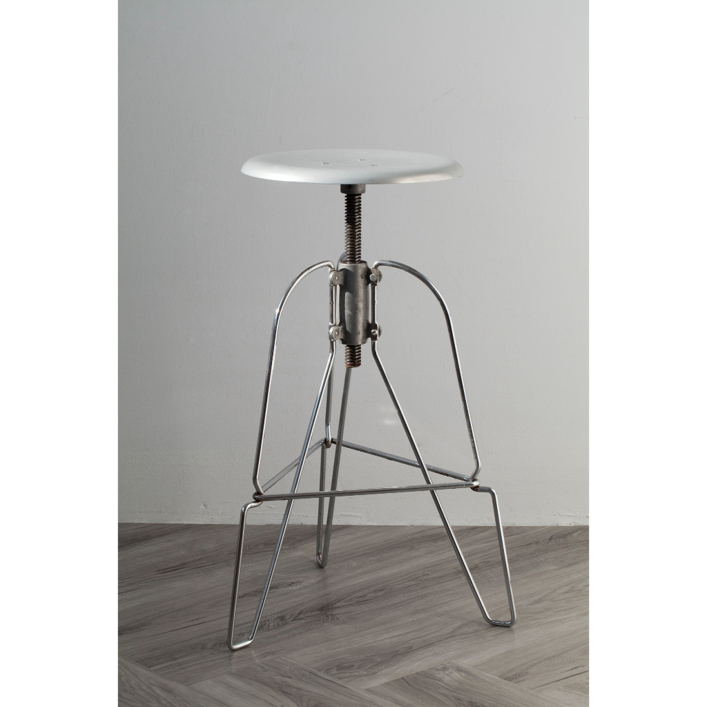 精典Jeff Covey, Model Six Aluminum Stools  Herman Miller 製造