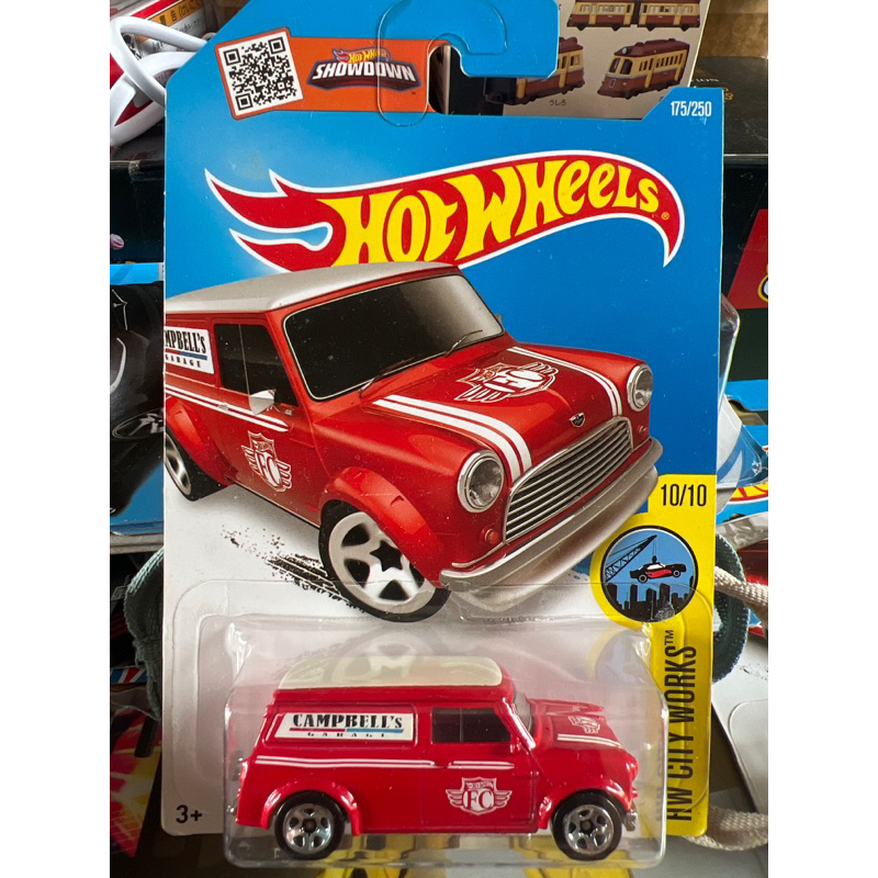 2015 hot wheels hotwheels no.175 ‘67 Austin Morris mini bmw