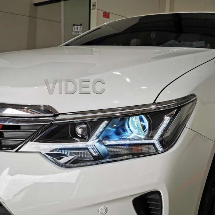 巨城汽車精品 HID CAMRY 7.5代 2015- Lamborghini 樣式 日行燈 R8 四魚眼 大燈 總成