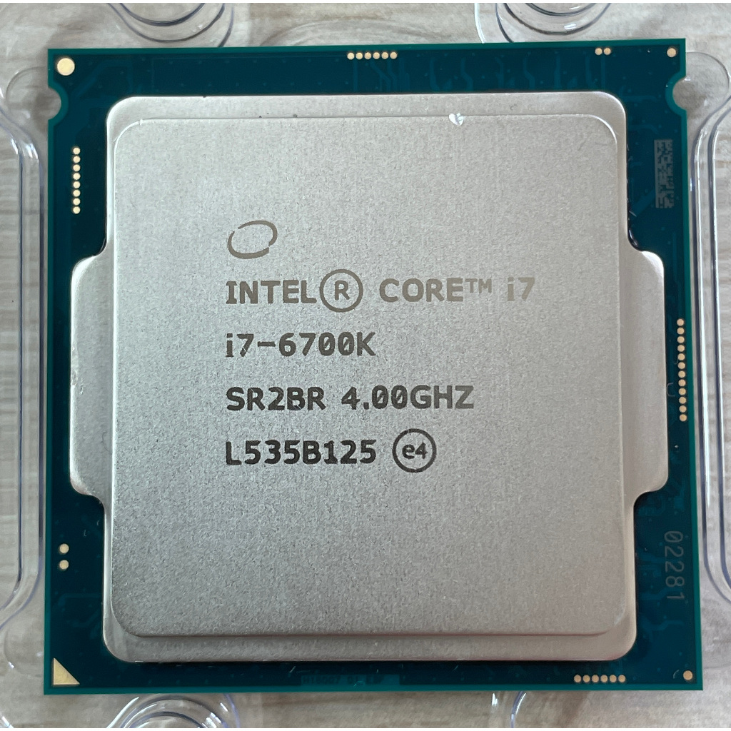 ⭐️【頂級 Intel i7-6700K 8 MB 快取記憶體，最高 4.20 GHz 4核8緒】⭐ 無風扇/保固3個月