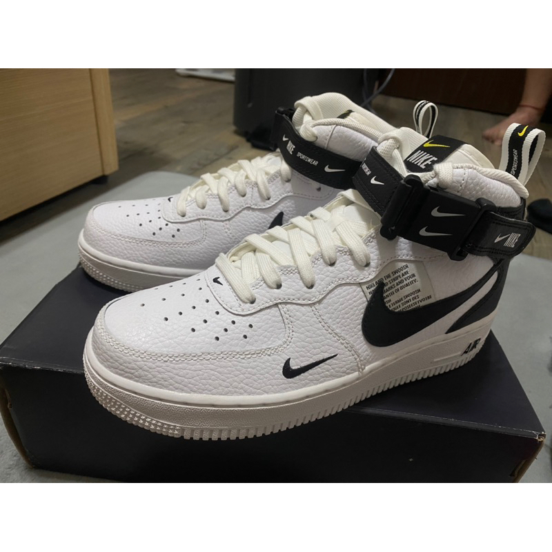 NIKE AIR FORCE 1黑白配色 高筒 魔鬼氈 全新25cm