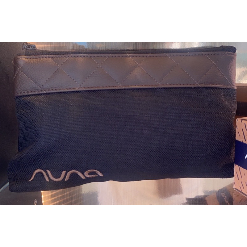 🔥快速出貨🔥全新NUNA 皮革質感 品牌化妝包 收納包