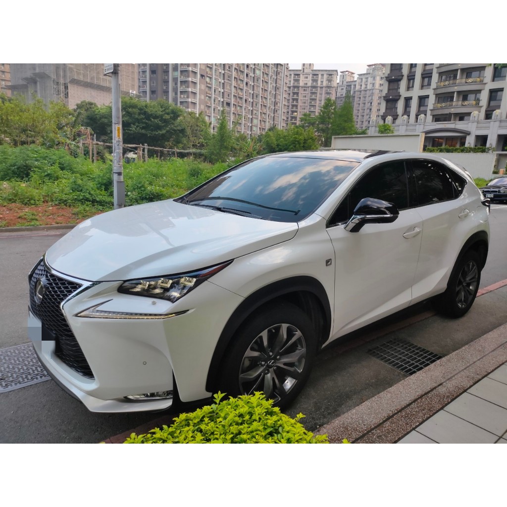 2016 LEXUS NX200T F SPORT 4WD 全景天窗 里程七萬多 360環景 全原廠 渦輪