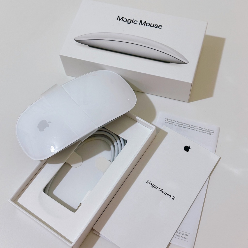 現貨二手 Apple原廠 Magic Mouse 2 無線滑鼠 藍芽無線 巧控滑鼠白色多點觸控表面 蘋果