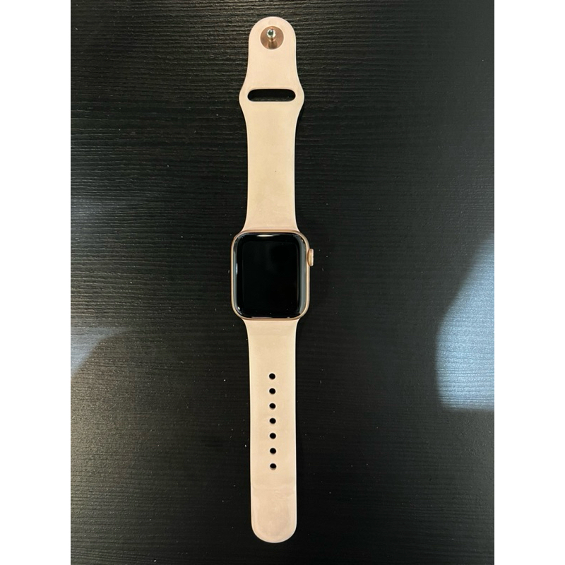 Apple Watch4代 40mm GPS版本 已過保 功能正常 穿戴手錶