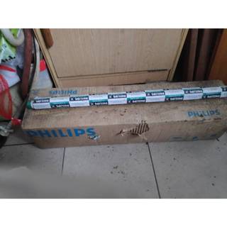 PHILIPS燈管T8黃光2尺1箱(25PCS)未開封