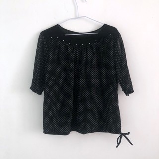 超可愛厚雪紡點點上衣 可收腰 二手 短袖 綁帶 雪紡 點點 可愛 上衣 氣質 約會 上班族