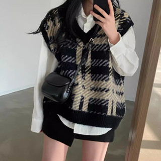 Vuja de 針織毛衣 格紋針織 韓國 chic 針織背心 外搭上衣 拼色毛衣 V領毛衣 無袖背心