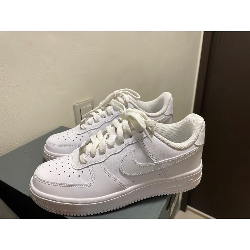 NIKE AIR FORCE 1 全白女 23.5cm 全新二手