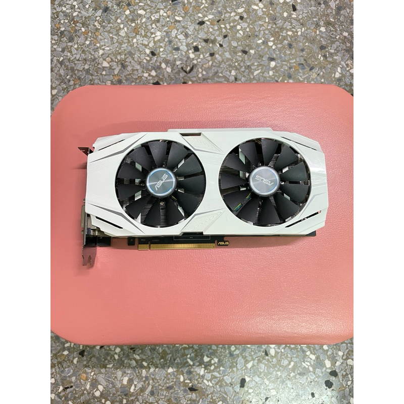 華碩 GTX1070 8G雪原豹