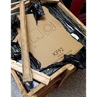 孟芬逸品（雙超低音）英國 KEF KC92 9吋主動式超低音喇叭.超重低音.諧振抵消配置.9吋單體x2，無限下潛深度