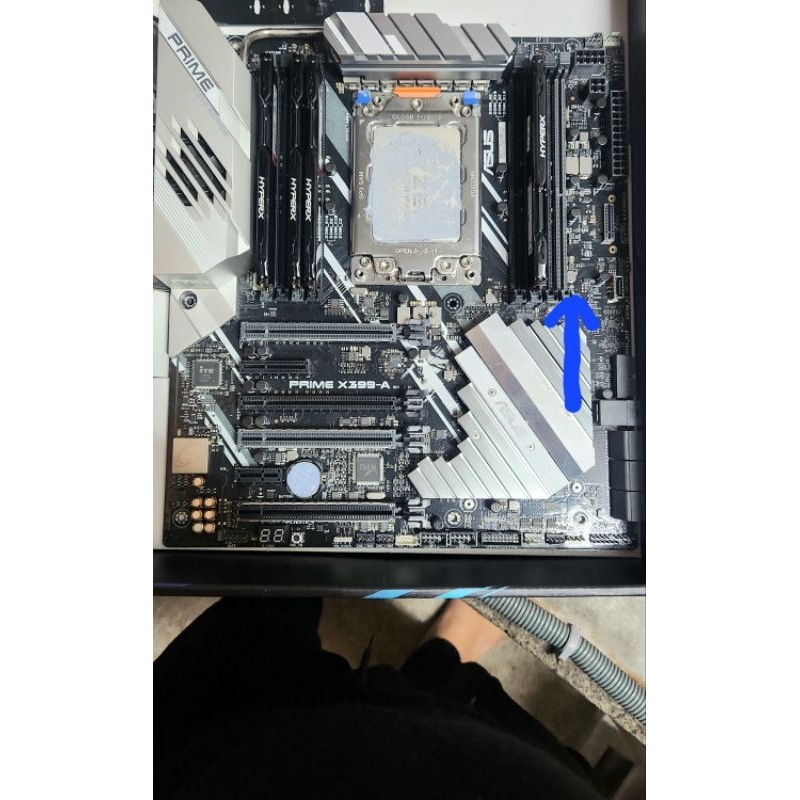 ASUS主機板 X399-A+AMD12核24緒CPU 1920X +4條8G記憶體 2條×2933-2條×3200