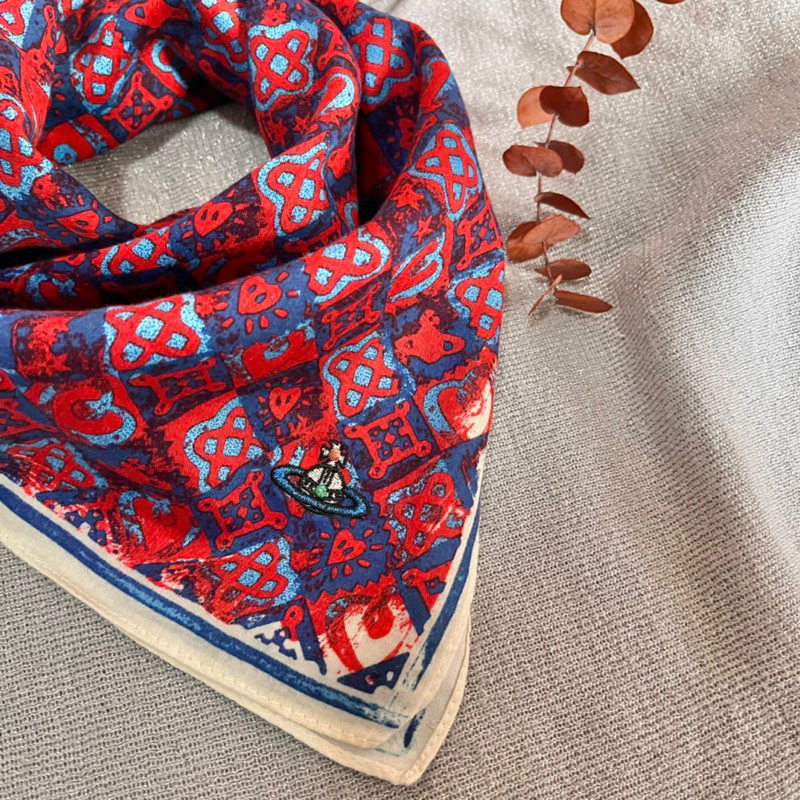 （保留)Vivienne Westwood 絲巾手帕/東京0101百貨購入