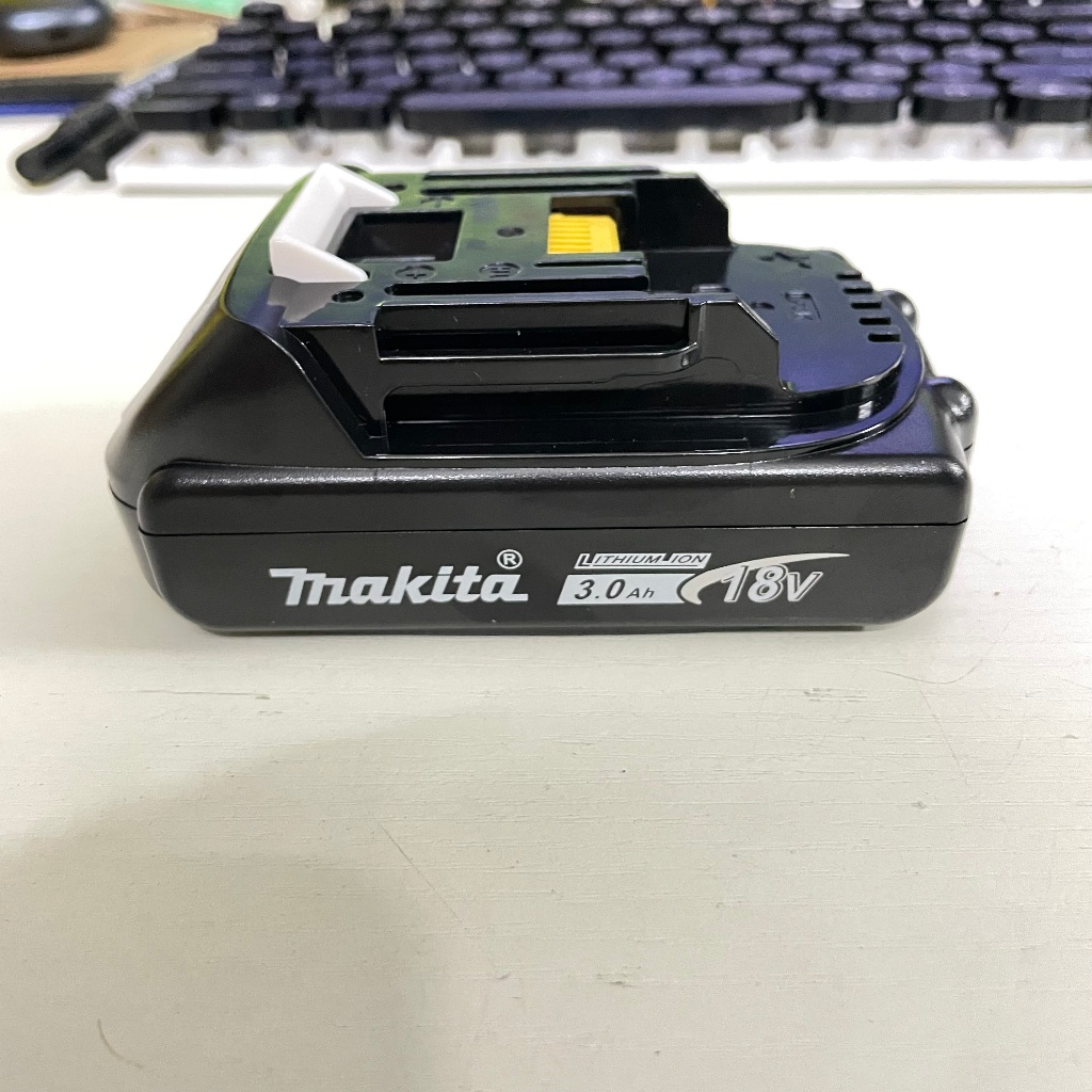 【苗栗出貨 免運】牧田 makita 18V 3.0晶片電池 帶數顯電池 12V充電器全新超薄款通用 牧田電池副廠