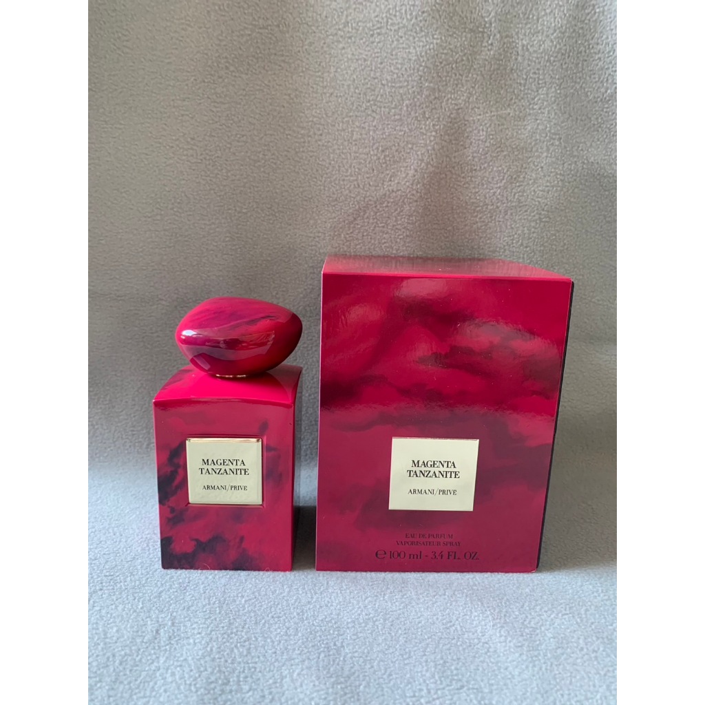 尋香旅行🌏試香▸Armani阿瑪尼 ✥ PriveMagenta Tanzanite洋紅坦桑石▸明亮煙燻氣息