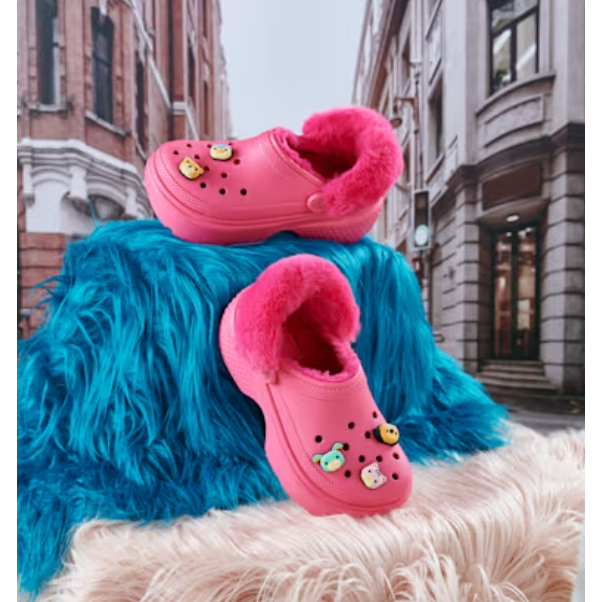 【LUXURY】Crocs™ Stomp Lined Clog 軟絨雲朵 厚底增高 毛毛底 洞洞鞋 布希鞋 寶寶藍 芭比