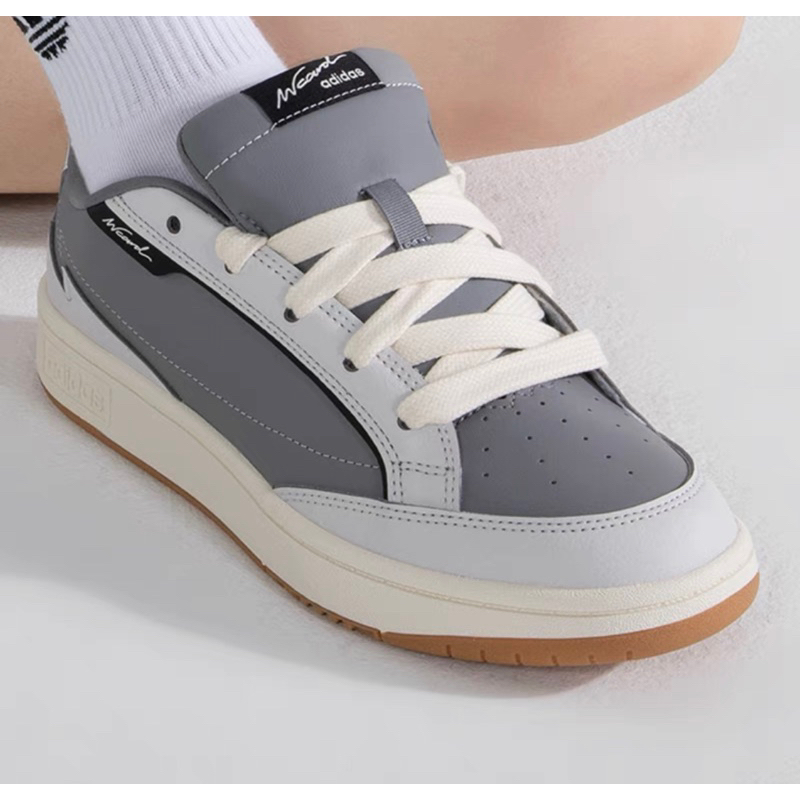 [Danny]Adidas Originals 灰白海鹽 滑板鞋 麵包鞋