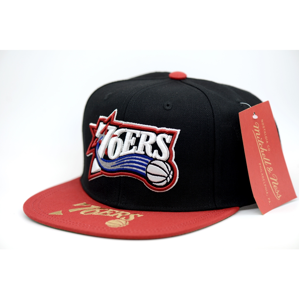 Mitchell &amp; Ness NBA 費城76人隊 Logo Bill 可調式帽子