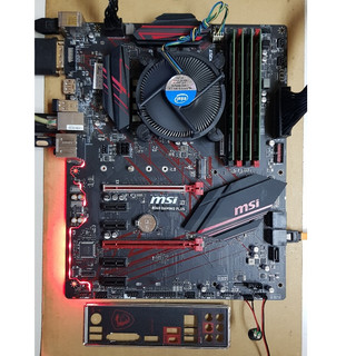 微星 MSI B360 GAMING PLUS 主機板 1151腳位 附擋板 B360 Z390
