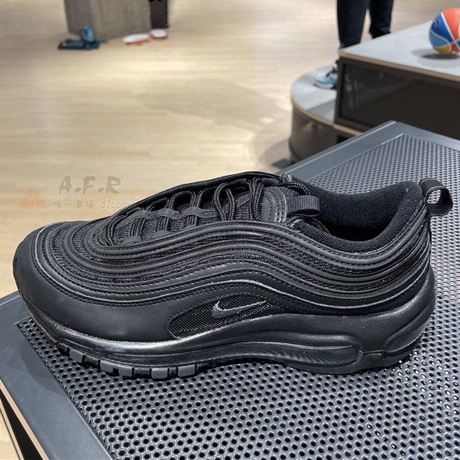 Nike Air Max 97 黑色 全黑 黑灰 灰勾 黑彈 反光 氣墊鞋 男 女 慢跑鞋 休閒鞋 921733-001