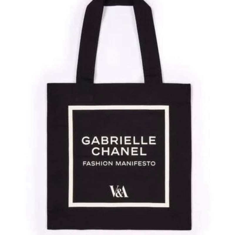 Chanel X VA博物館 香奈兒聯名購物袋 帆布托特包