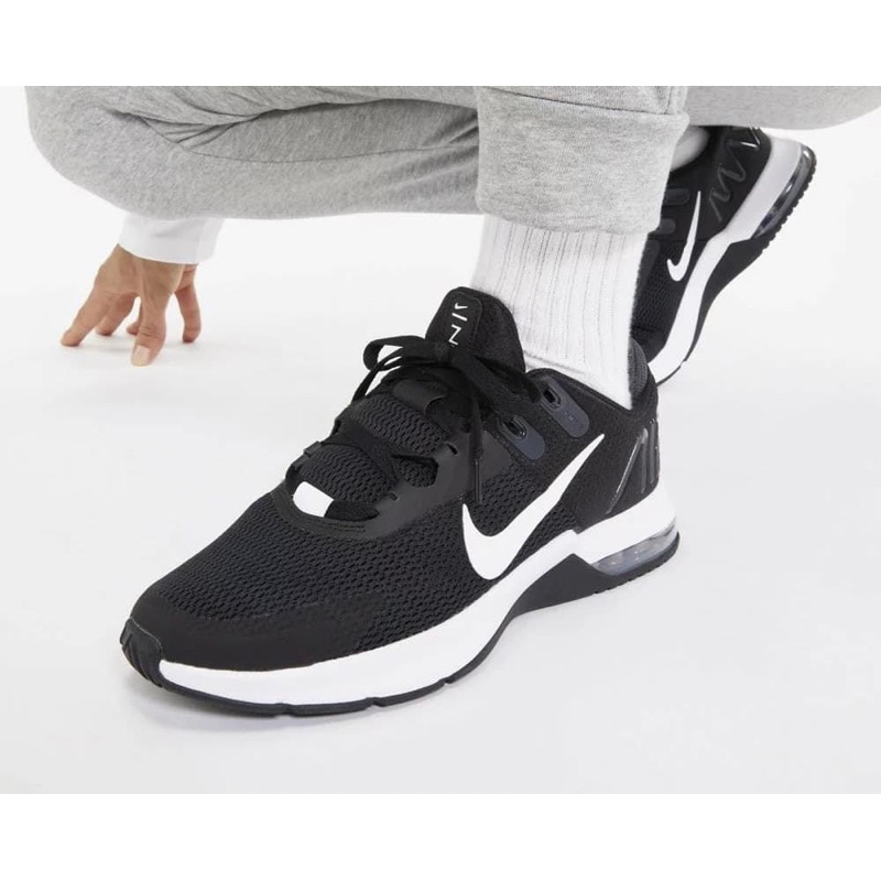 日本限定Nike Air Max Alpha Trainer 4 男性黑色運動鞋
