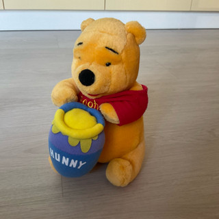 小熊維尼 Winnie the Pooh 吃蜂蜜 老物 玩偶 娃娃 景品 二手收藏 絕版