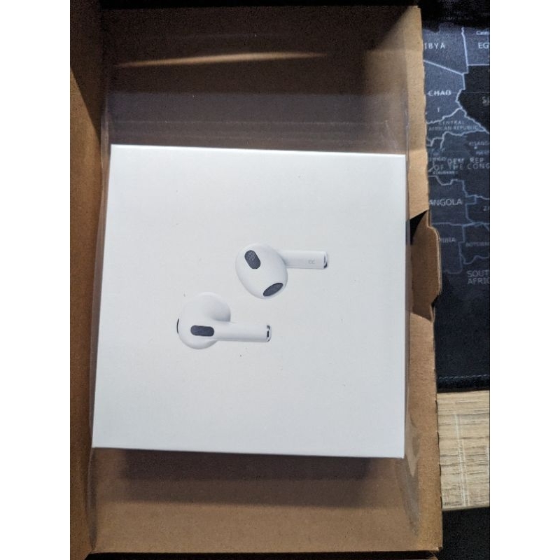 Apple AirPods 3 MegSafe 3 三代 無線充電盒 全新 藍芽 lightning