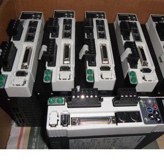 現貨 Panasonic 國際MBDDT2210 400W 松下驅動器AC servo Driver (H1/H6)