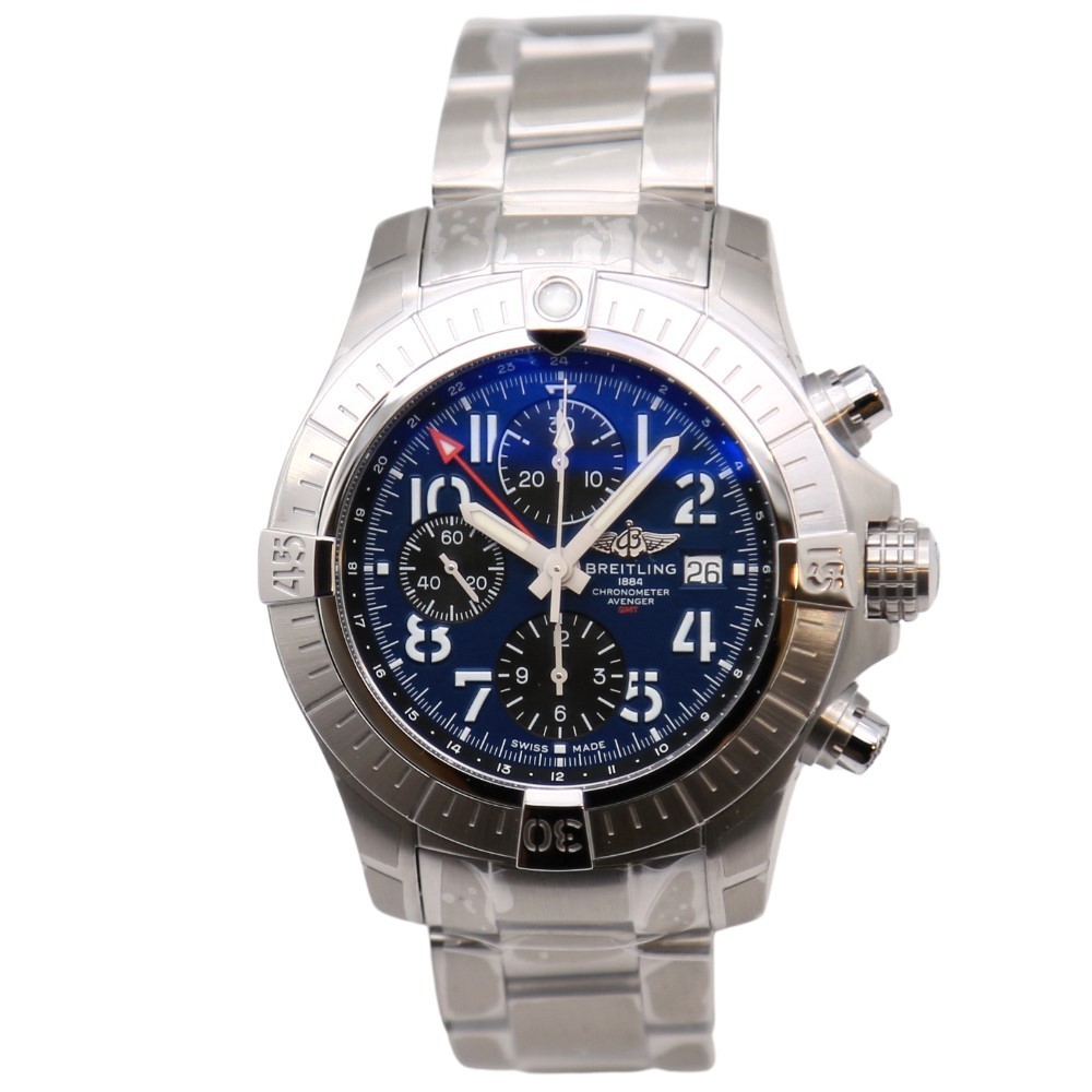 Breitling Avenger chronograph GMT 復仇者 45mm A24315101C1A1