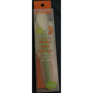 全新combi 優質軟質餵食匙（綠）附盒