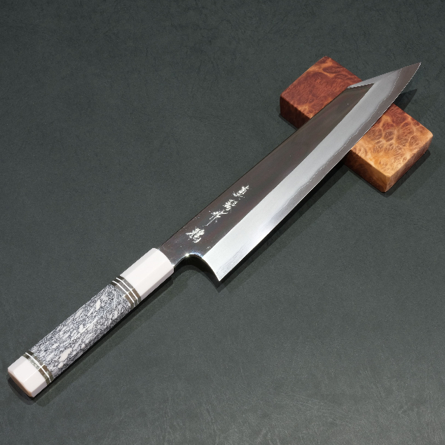 🔥炎上刃物🔥【真琴作】鴉 極上本霞 勘所牛刀240mm 銀三鋼 白松石柄